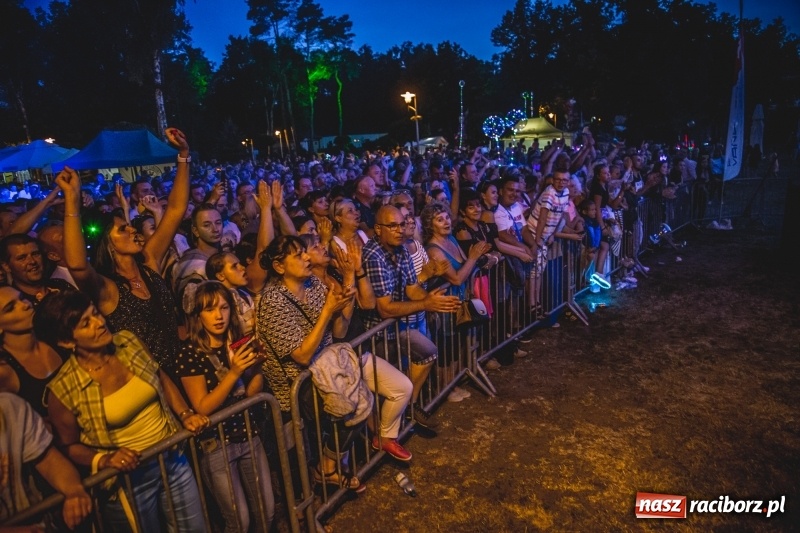 Zdjęcie w galerii na portalu naszraciborz.pl: Aquabrax Szymocice falował w rytmach disco polo [FOTO i WIDEO] wiadomości z regionu