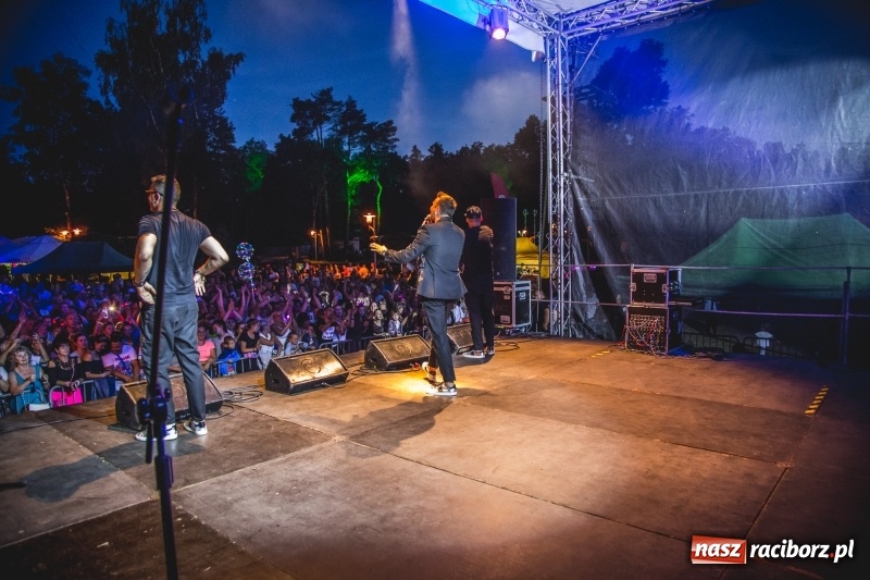 Zdjęcie w galerii na portalu naszraciborz.pl: Aquabrax Szymocice falował w rytmach disco polo [FOTO i WIDEO] wiadomości z regionu