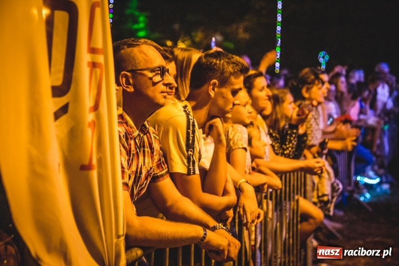 Zdjęcie w galerii na portalu naszraciborz.pl: Aquabrax Szymocice falował w rytmach disco polo [FOTO i WIDEO] wiadomości z regionu