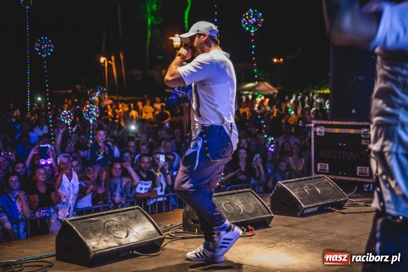 Zdjęcie w galerii na portalu naszraciborz.pl: Aquabrax Szymocice falował w rytmach disco polo [FOTO i WIDEO] wiadomości z regionu