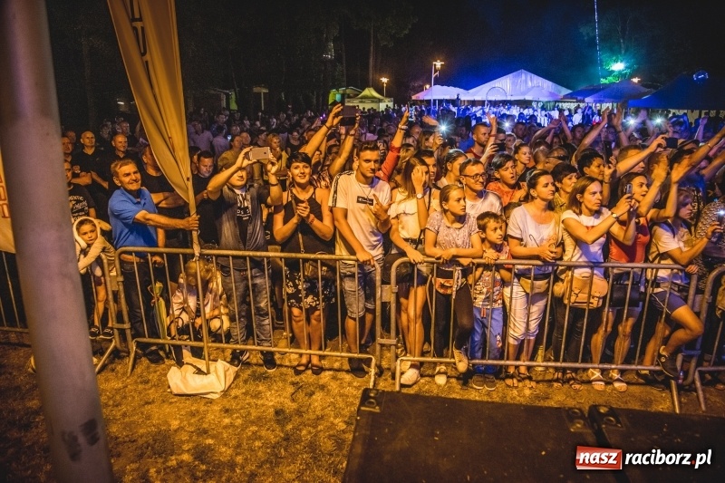 Zdjęcie w galerii na portalu naszraciborz.pl: Aquabrax Szymocice falował w rytmach disco polo [FOTO i WIDEO] wiadomości z regionu