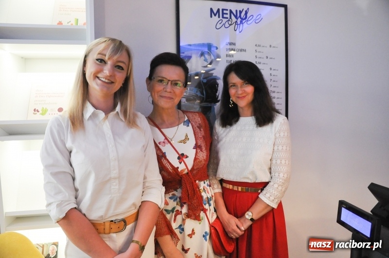 Zdjęcie w galerii na portalu naszraciborz.pl: Nie samym chlebem żyje człowiek. Eko-Okna otworzyły w Raciborzu księgarnio-kawiarnię [FOTO i WIDEO] wiadomości z regionu