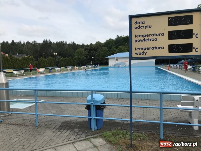 Zdjęcie w galerii na portalu naszraciborz.pl: Basen pod Oborą już otwarty. Jakie ceny biletów?  wiadomości z regionu