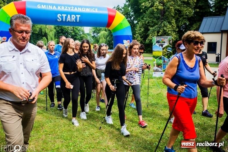 Zdjęcie w galerii na portalu naszraciborz.pl: Rozpoczęcie sezonu Nordic Walking w Tworkowie wiadomości z regionu