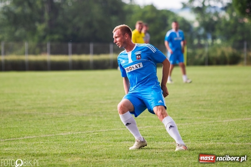 Zdjęcie w galerii na portalu naszraciborz.pl: Jacek Trzeciak & Przyjaciele rozbili Naprzód Borucin wiadomości z regionu