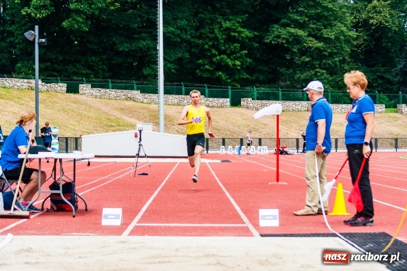 Zdjęcie w galerii na portalu naszraciborz.pl: Generalny sprawdzian przez Mistrzostwami Polski. Mityng lekkoatletyczny na raciborskim stadionie [FOTO] wiadomości z regionu