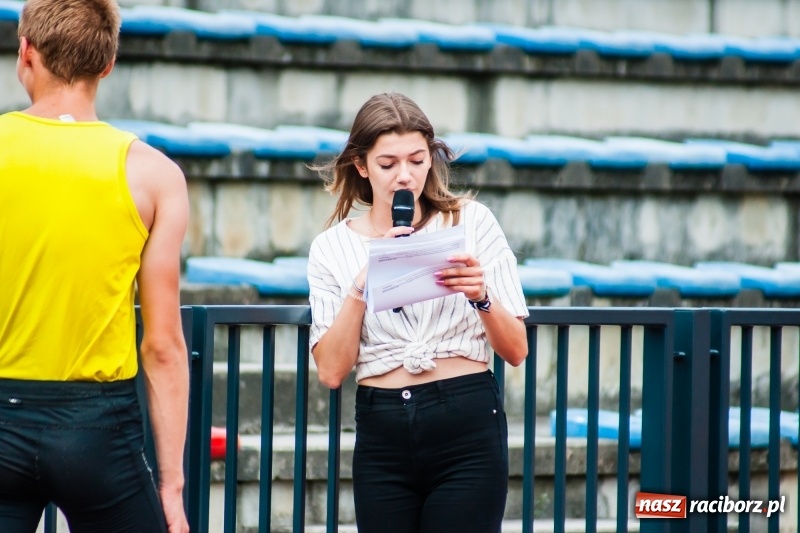 Zdjęcie w galerii na portalu naszraciborz.pl: Generalny sprawdzian przez Mistrzostwami Polski. Mityng lekkoatletyczny na raciborskim stadionie [FOTO] wiadomości z regionu
