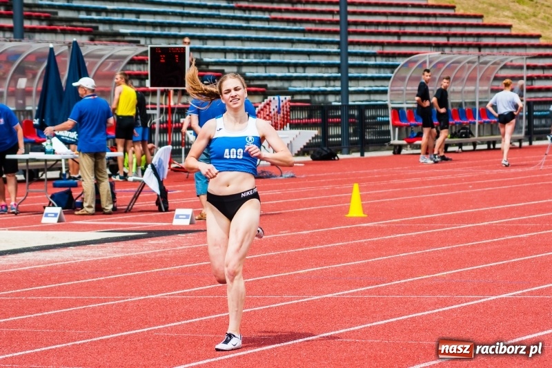 Zdjęcie w galerii na portalu naszraciborz.pl: Generalny sprawdzian przez Mistrzostwami Polski. Mityng lekkoatletyczny na raciborskim stadionie [FOTO] wiadomości z regionu