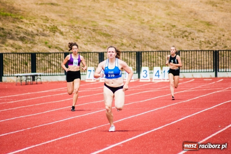 Zdjęcie w galerii na portalu naszraciborz.pl: Generalny sprawdzian przez Mistrzostwami Polski. Mityng lekkoatletyczny na raciborskim stadionie [FOTO] wiadomości z regionu