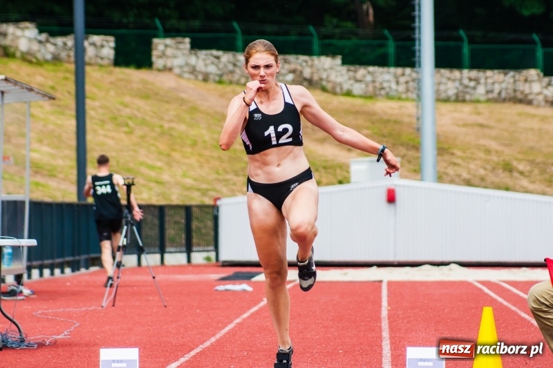 Zdjęcie w galerii na portalu naszraciborz.pl: Generalny sprawdzian przez Mistrzostwami Polski. Mityng lekkoatletyczny na raciborskim stadionie [FOTO] wiadomości z regionu