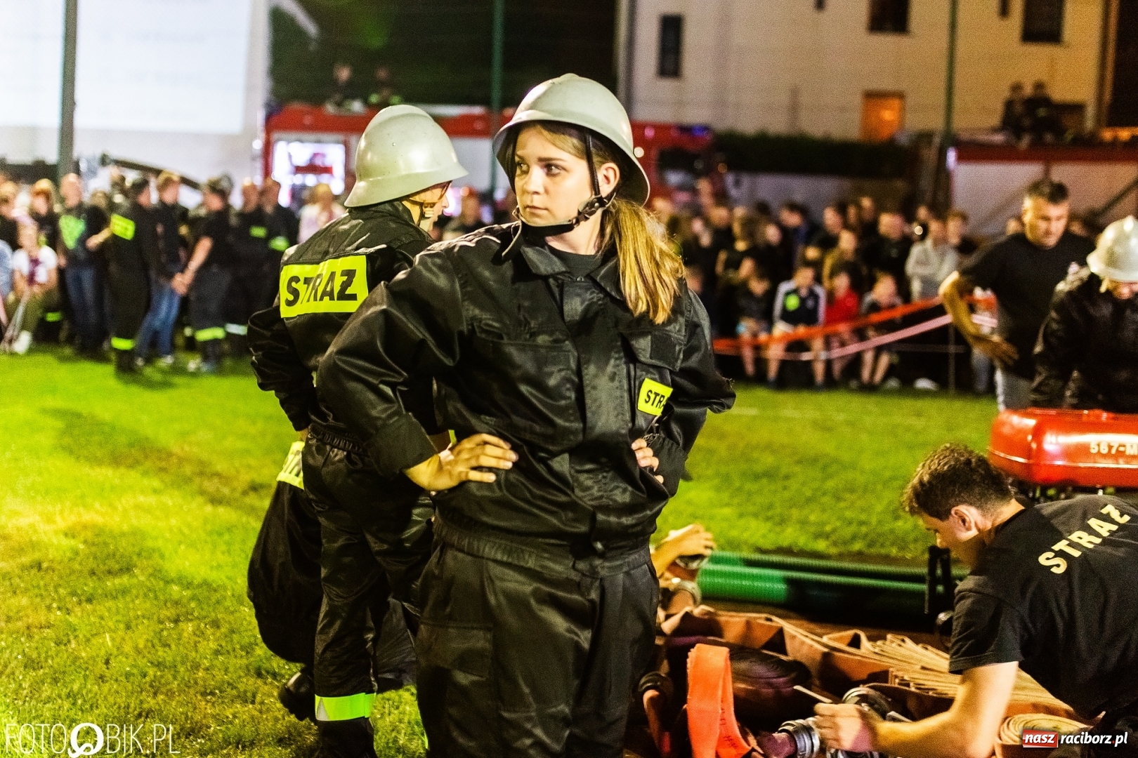 Zdjęcie w galerii na portalu naszraciborz.pl: Nocne strażackie show w Bolesławiu. Ostra rywalizacja i świetna zabawa [FOTO i WIDEO] wiadomości z regionu