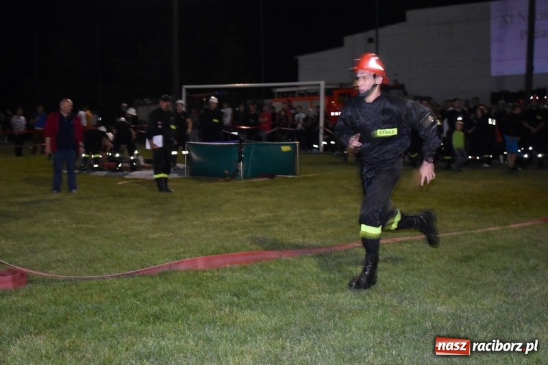 Zdjęcie w galerii na portalu naszraciborz.pl: Nocne strażackie show w Bolesławiu. Ostra rywalizacja i świetna zabawa [FOTO i WIDEO] wiadomości z regionu