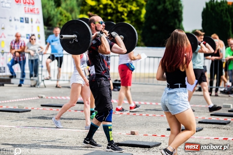 Zdjęcie w galerii na portalu naszraciborz.pl: Racibórz Cross Games 2019 na lodowisku OSiR [FOTO] wiadomości z regionu