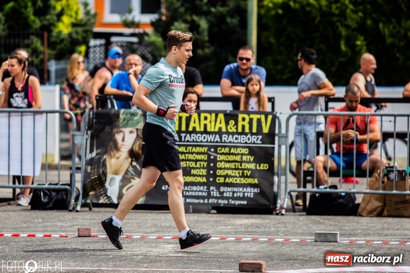 Zdjęcie w galerii na portalu naszraciborz.pl: Racibórz Cross Games 2019 na lodowisku OSiR [FOTO] wiadomości z regionu