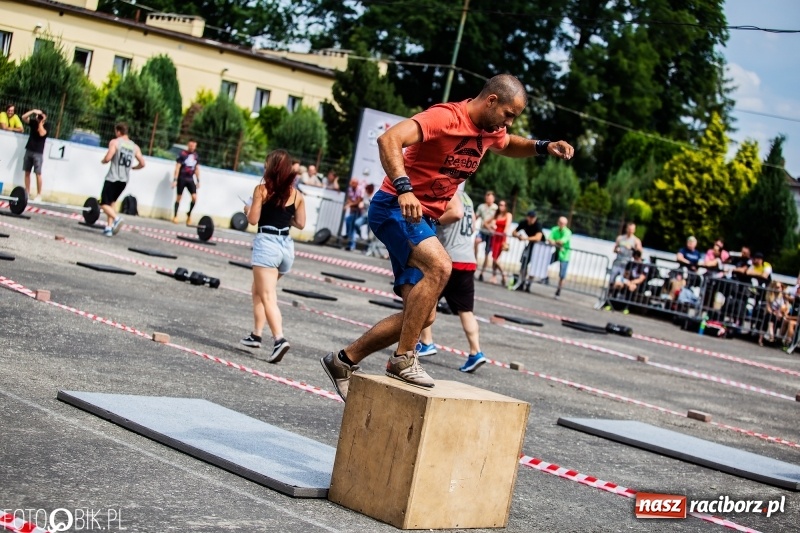 Zdjęcie w galerii na portalu naszraciborz.pl: Racibórz Cross Games 2019 na lodowisku OSiR [FOTO] wiadomości z regionu