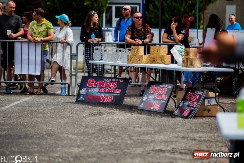 Zdjęcie w galerii na portalu naszraciborz.pl: Racibórz Cross Games 2019 na lodowisku OSiR [FOTO] wiadomości z regionu