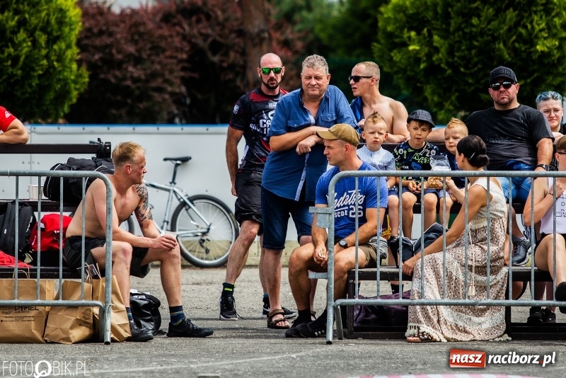 Zdjęcie w galerii na portalu naszraciborz.pl: Racibórz Cross Games 2019 na lodowisku OSiR [FOTO] wiadomości z regionu