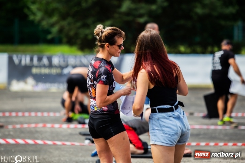 Zdjęcie w galerii na portalu naszraciborz.pl: Racibórz Cross Games 2019 na lodowisku OSiR [FOTO] wiadomości z regionu