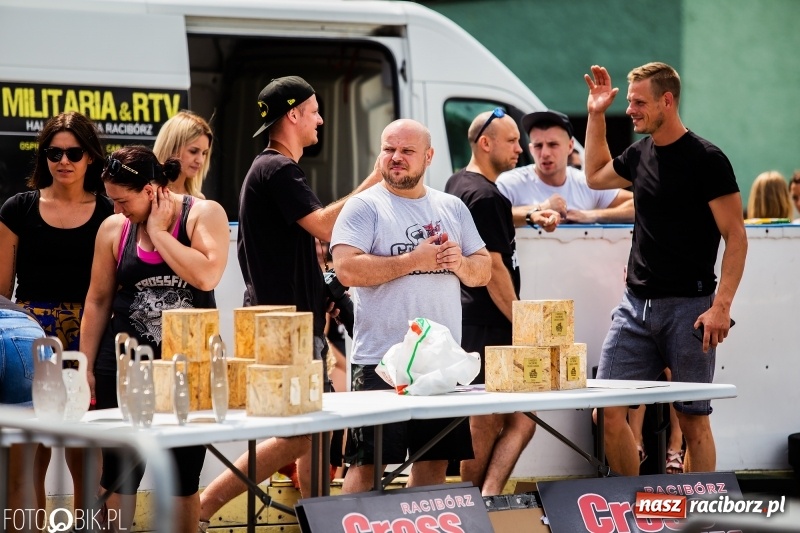 Zdjęcie w galerii na portalu naszraciborz.pl: Racibórz Cross Games 2019 na lodowisku OSiR [FOTO] wiadomości z regionu