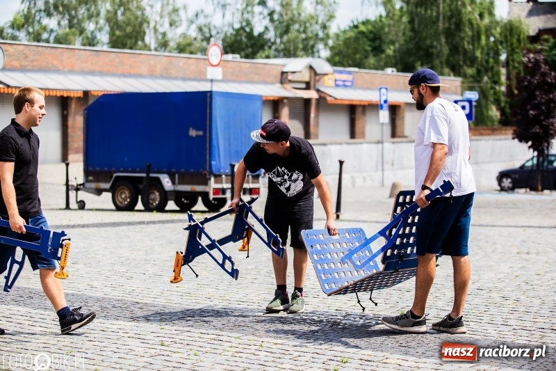 Zdjęcie w galerii na portalu naszraciborz.pl: Rowerowy Racibórz rozkręca się na placu Dominikańskim [FOTO] wiadomości z regionu
