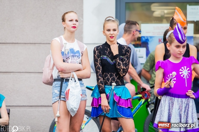 Zdjęcie w galerii na portalu naszraciborz.pl: Występy artystyczne na raciborskim Rynku [FOTO i WIDEO] wiadomości z regionu