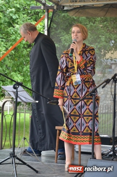 Zdjęcie w galerii na portalu naszraciborz.pl: VII Spotkanie z Afryką przy raciborskim okrąglaku  wiadomości z regionu