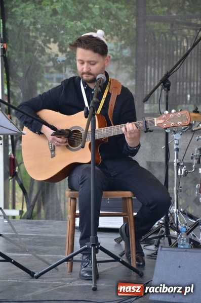 Zdjęcie w galerii na portalu naszraciborz.pl: VII Spotkanie z Afryką przy raciborskim okrąglaku  wiadomości z regionu