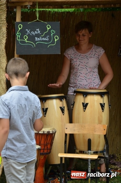 Zdjęcie w galerii na portalu naszraciborz.pl: VII Spotkanie z Afryką przy raciborskim okrąglaku  wiadomości z regionu