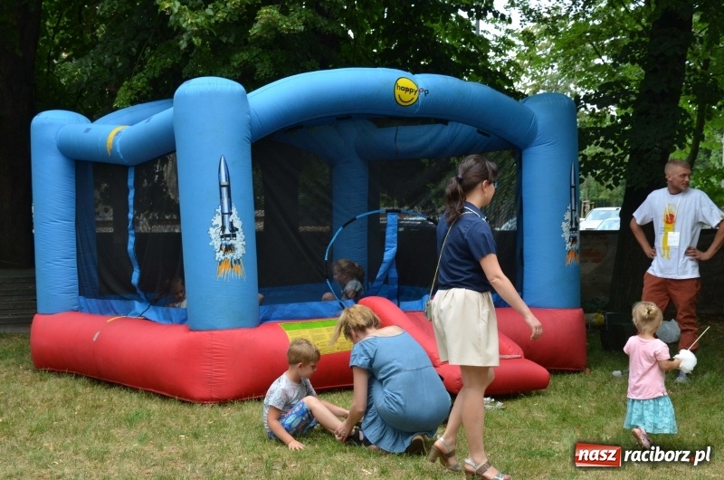 Zdjęcie w galerii na portalu naszraciborz.pl: VII Spotkanie z Afryką przy raciborskim okrąglaku  wiadomości z regionu