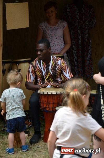 Zdjęcie w galerii na portalu naszraciborz.pl: VII Spotkanie z Afryką przy raciborskim okrąglaku  wiadomości z regionu