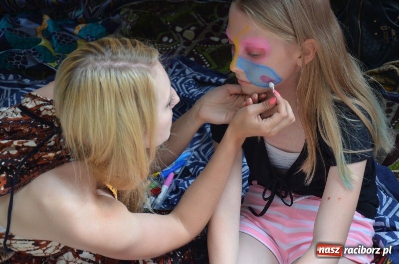 Zdjęcie w galerii na portalu naszraciborz.pl: VII Spotkanie z Afryką przy raciborskim okrąglaku  wiadomości z regionu