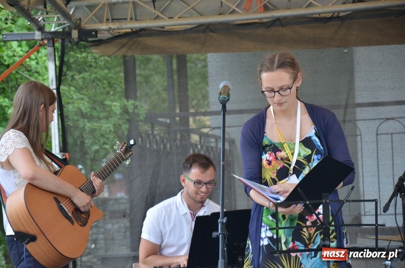 Zdjęcie w galerii na portalu naszraciborz.pl: VII Spotkanie z Afryką przy raciborskim okrąglaku  wiadomości z regionu