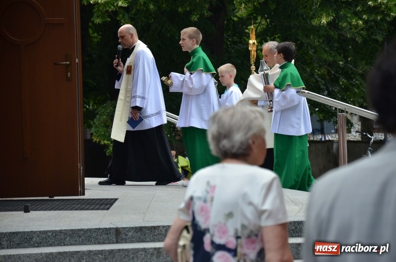 Zdjęcie w galerii na portalu naszraciborz.pl: VII Spotkanie z Afryką przy raciborskim okrąglaku  wiadomości z regionu