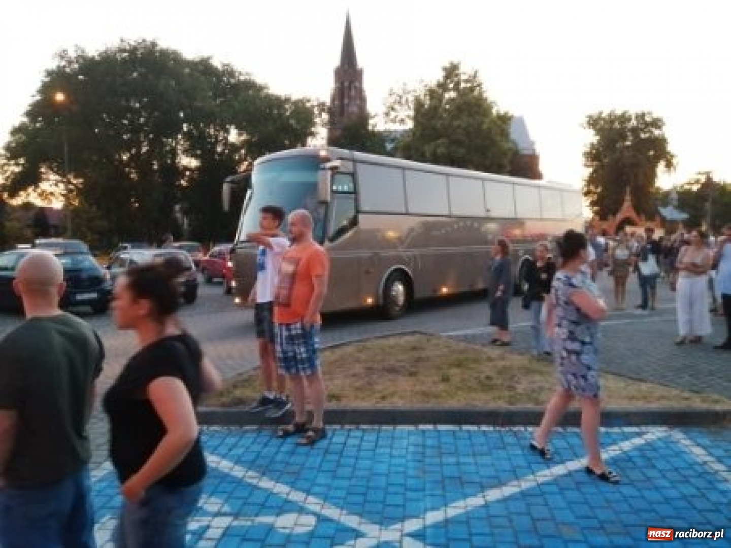 Zdjęcie w galerii na portalu naszraciborz.pl: Pierwszy turnus obozu w Pleśnej już na miejscu wiadomości z regionu