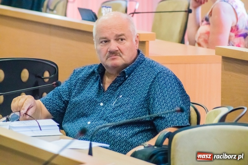 Zdjęcie w galerii na portalu naszraciborz.pl: Kadry ratusza pracują na pełnych obrotach! wiadomości z regionu