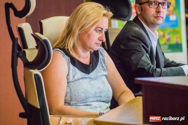 Zdjęcie w galerii na portalu naszraciborz.pl: Kadry ratusza pracują na pełnych obrotach! wiadomości z regionu