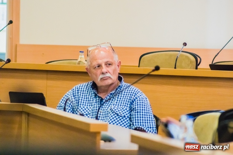 Zdjęcie w galerii na portalu naszraciborz.pl: Kadry ratusza pracują na pełnych obrotach! wiadomości z regionu