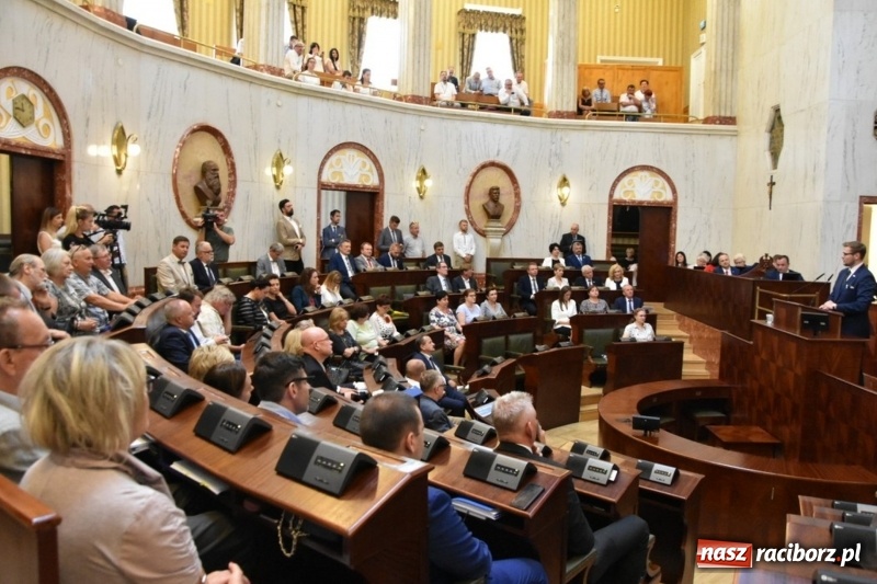Zdjęcie w galerii na portalu naszraciborz.pl: Wybrano następczynię Michała Wosia w zarządzie województwa wiadomości z regionu