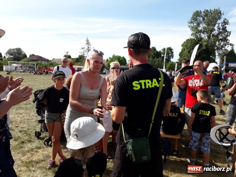 Zdjęcie w galerii na portalu naszraciborz.pl: Dziecięca drużyna OSP Gamów na Olimpiadzie Drużyn Pożarniczych w Wieruszowie wiadomości z regionu