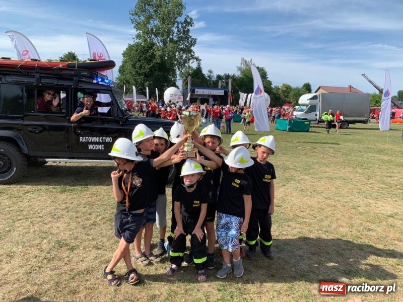 Zdjęcie w galerii na portalu naszraciborz.pl: Dziecięca drużyna OSP Gamów na Olimpiadzie Drużyn Pożarniczych w Wieruszowie wiadomości z regionu