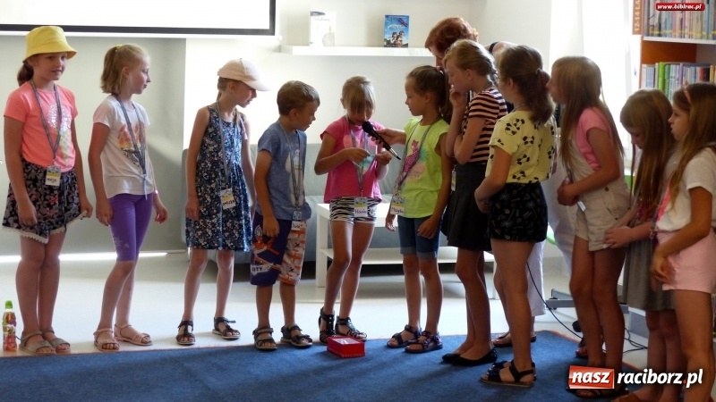 Zdjęcie w galerii na portalu naszraciborz.pl: Mały Książę na start Lata z Biblioteką [FOTO] wiadomości z regionu