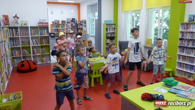 Zdjęcie w galerii na portalu naszraciborz.pl: Mały Książę na start Lata z Biblioteką [FOTO] wiadomości z regionu
