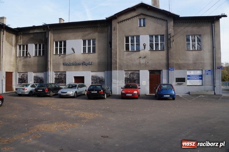 Zdjęcie w galerii na portalu naszraciborz.pl: Sąsiedzi poradzili sobie z dworcem [FOTO] wiadomości z regionu