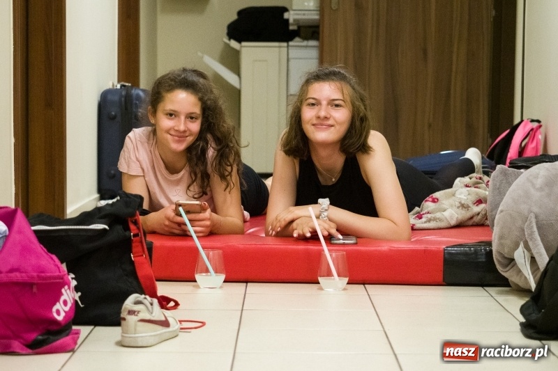 Zdjęcie w galerii na portalu naszraciborz.pl: Zaklęty łabędź. Tancerze z Polski i Czech zatańczą na stawie w parku Roth [FOTO] wiadomości z regionu