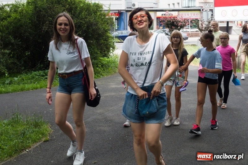 Zdjęcie w galerii na portalu naszraciborz.pl: Zaklęty łabędź. Tancerze z Polski i Czech zatańczą na stawie w parku Roth [FOTO] wiadomości z regionu