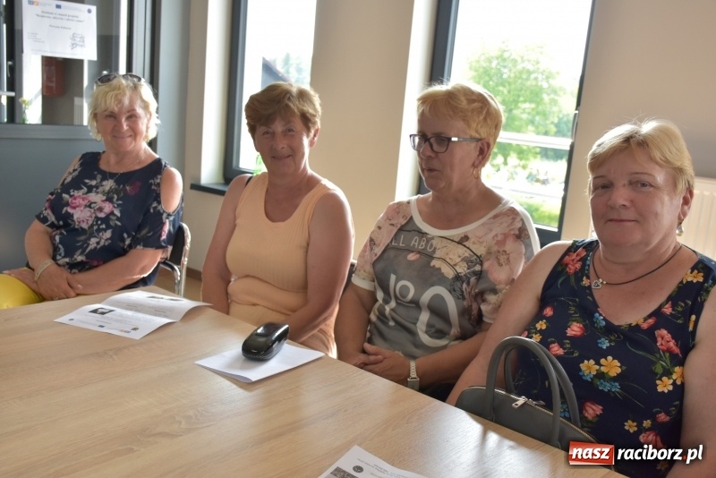 Zdjęcie w galerii na portalu naszraciborz.pl: Gotował dla szejka i na diamentowy jubileusz królowej Elżbiety. Wczoraj odwiedził Rudyszwałd wiadomości z regionu