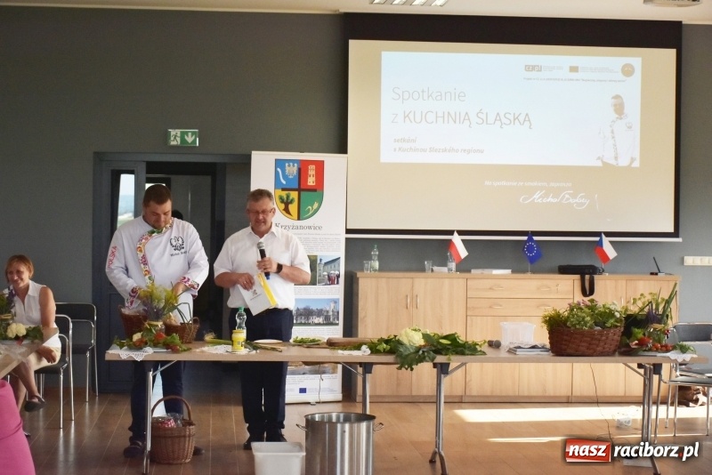 Zdjęcie w galerii na portalu naszraciborz.pl: Gotował dla szejka i na diamentowy jubileusz królowej Elżbiety. Wczoraj odwiedził Rudyszwałd wiadomości z regionu