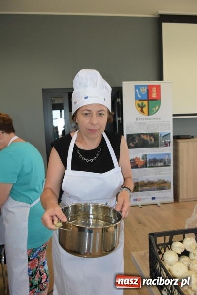 Zdjęcie w galerii na portalu naszraciborz.pl: Gotował dla szejka i na diamentowy jubileusz królowej Elżbiety. Wczoraj odwiedził Rudyszwałd wiadomości z regionu