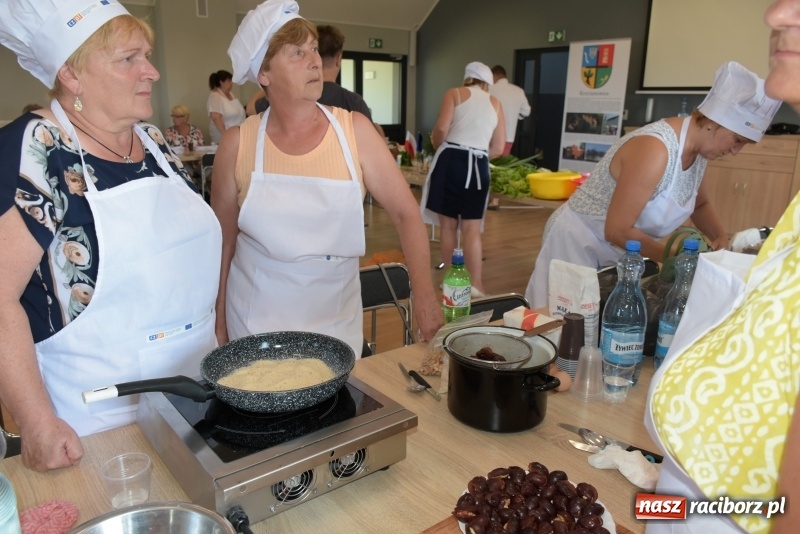 Zdjęcie w galerii na portalu naszraciborz.pl: Gotował dla szejka i na diamentowy jubileusz królowej Elżbiety. Wczoraj odwiedził Rudyszwałd wiadomości z regionu