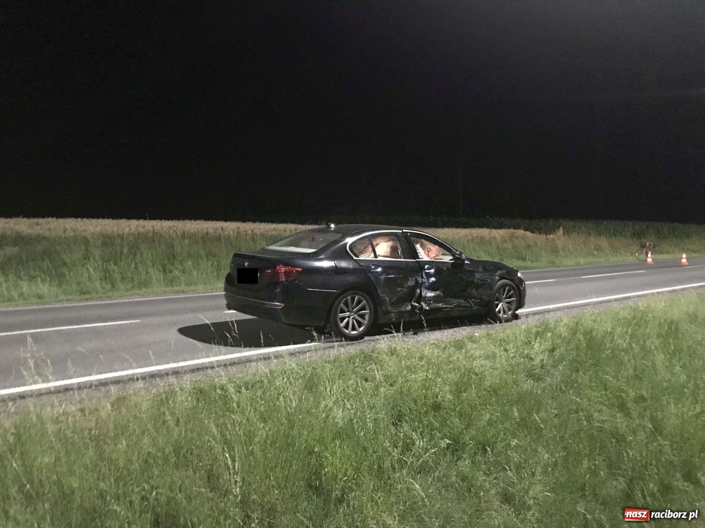 Zdjęcie w galerii na portalu naszraciborz.pl: Zderzenie BMW i seata w Kornicach [FOTO] wiadomości z regionu